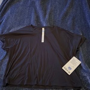 Lululemon cates tee size 8